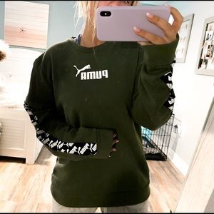 Oversized puma pullover